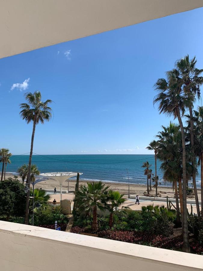 Beachfront Primera Linea De Playa En Casco Antiguo Estepona Exterior foto